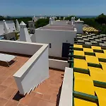 House فيلة